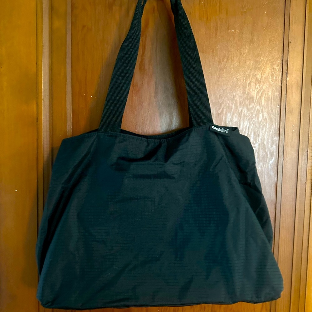 Baggallini shoulder bag